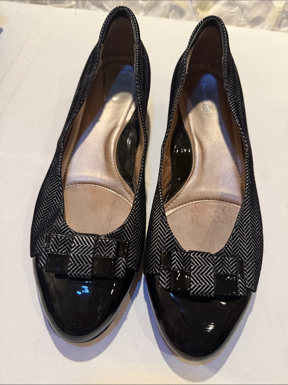 BeautiFeel Black Herringbone Flats with Patent Toe and Bow